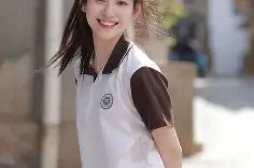 网红黄一鸣被闺蜜曝光黑料：抢男友、霸凌同学、骗财单亲妈妈人设崩塌