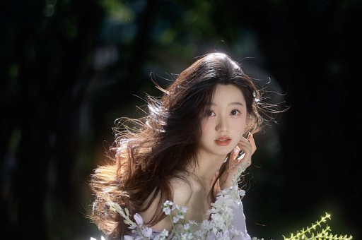 震惊！江语晨捆绑周杰伦炒旧情只为争夺孩子抚养权！明星八卦全揭秘！