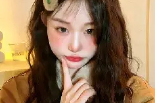 曾自称“覃海洋未婚妻”网红被指诈骗或达数亿警方回应